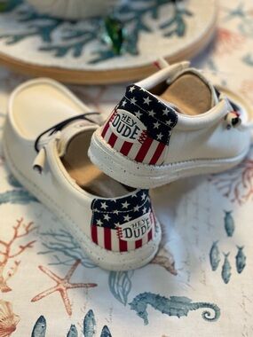 Hey Dude - Wally Americana with American Flag Heel - NIB